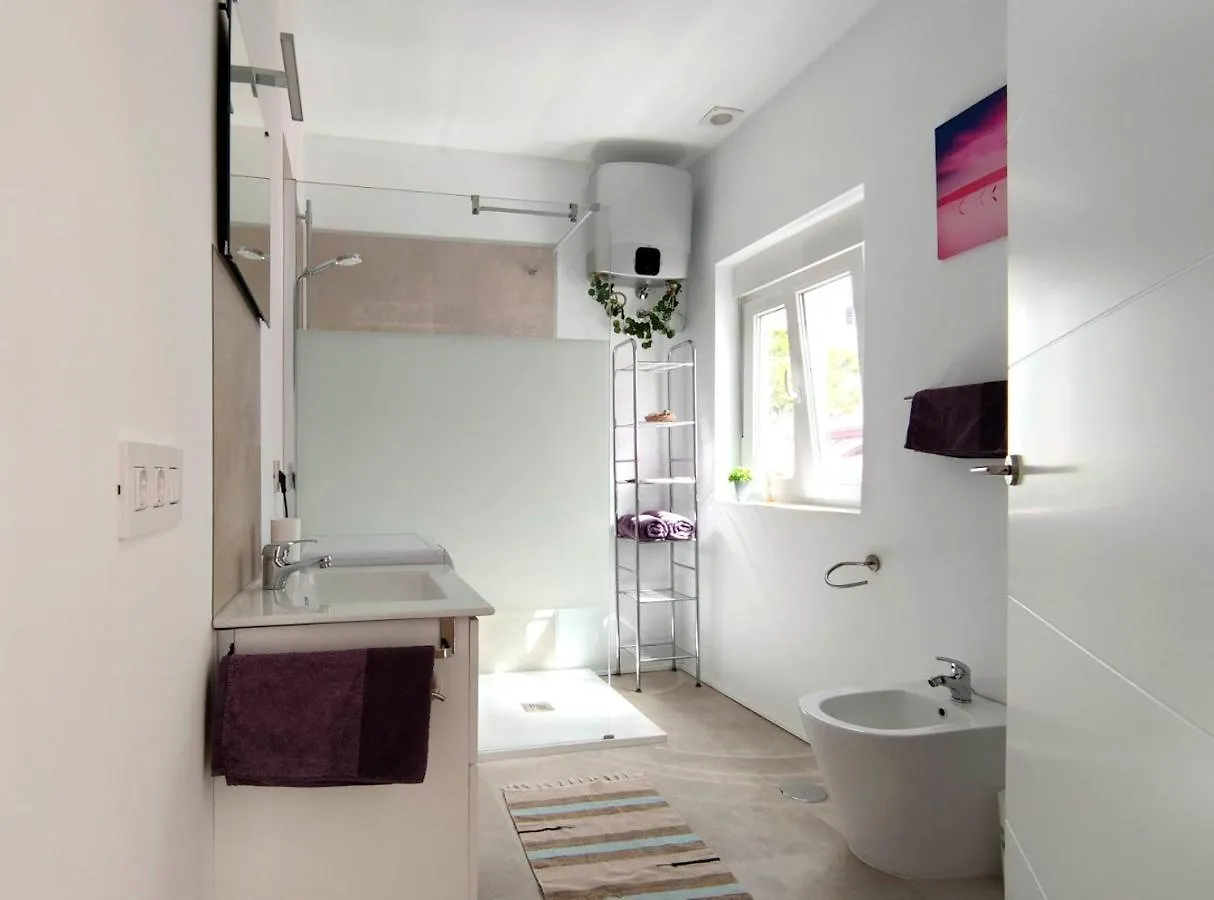 Fantastico Apartments Ruhige Top-Lage, Balkon Oder Terrasse, Gratis Parkplatz & Klimaanlage, Ideal Fuer Paare Und Alleinreisende Puerto de la Cruz