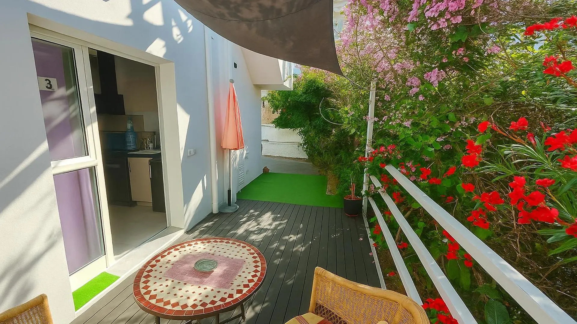 Fantastico Apartments Ruhige Top-Lage, Balkon Oder Terrasse, Gratis Parkplatz & Klimaanlage, Ideal Fuer Paare Und Alleinreisende Puerto de la Cruz  0*, Puerto de la Cruz (Tenerife) Spain